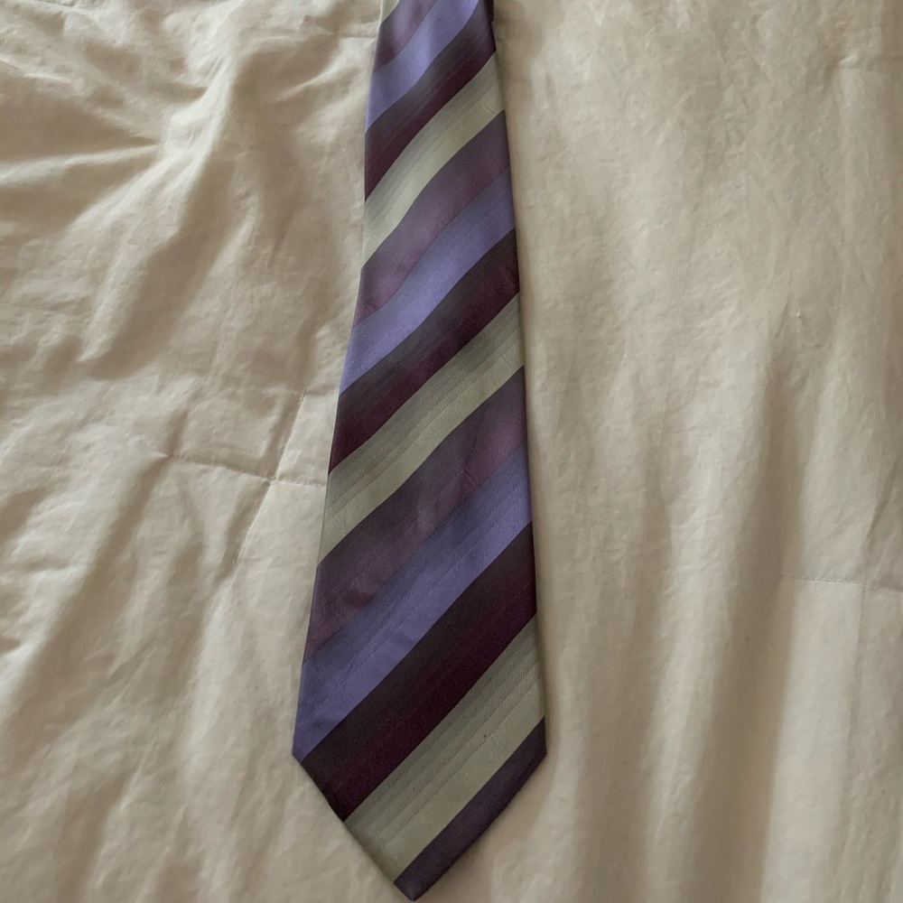 Bachrach Purple tie - great condition